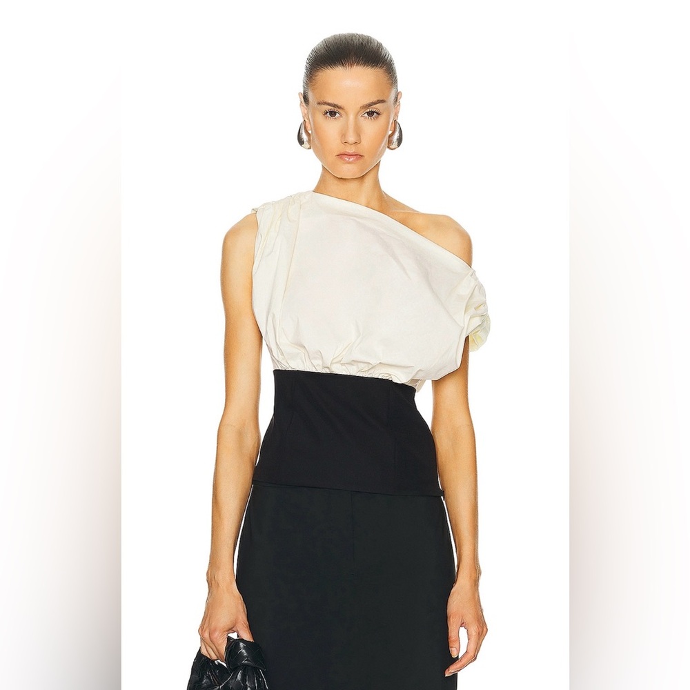 NWOT L'Academie by Marianna Matteah Top in Black & Ivory Size Small